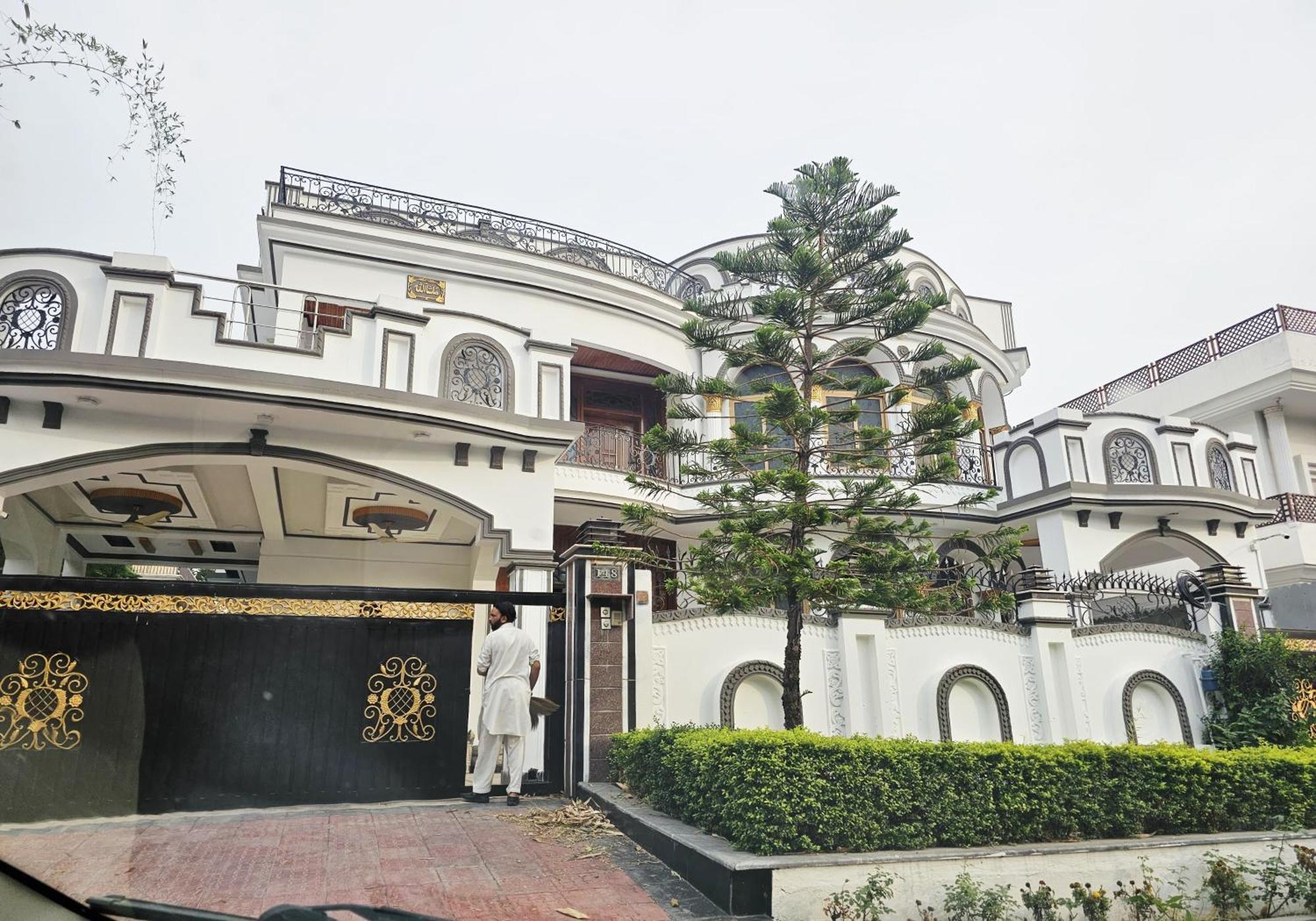 Butt Lodges 2 Islamabad Esterno foto